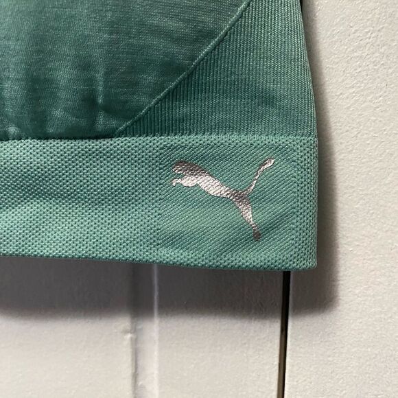 PUMA Sports Bra Foam Green Ruffled Small - Picture 2 of 4